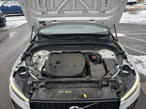 Used 2023 Volvo XC60 B5 Plus w/ Climate Package image 31