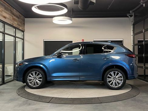 Used 2023 MAZDA CX-5 Signature image 6