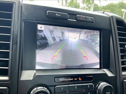 Used 2019 Ford F150 XL w/ Equipment Group 101A Mid AWD/4WD image 12