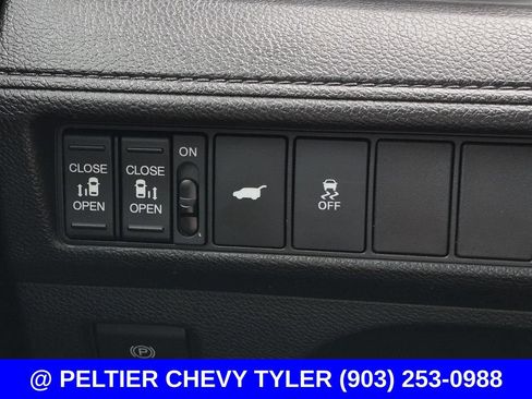 Used 2025 Honda Odyssey Sport-L image 29