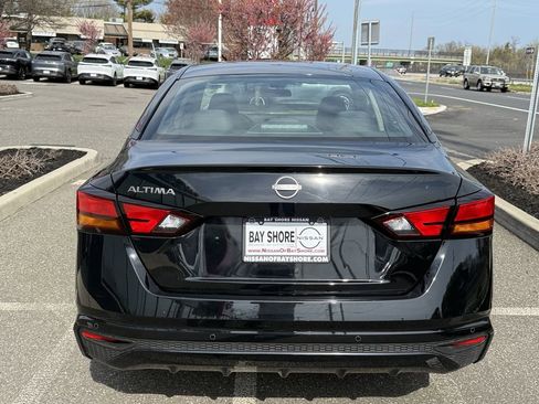 Certified 2024 Nissan Altima 2.5 S FWD image 4