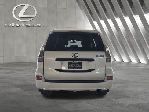 Used 2019 Lexus GX 460 Premium w/ Premium Package AWD/4WD image 28