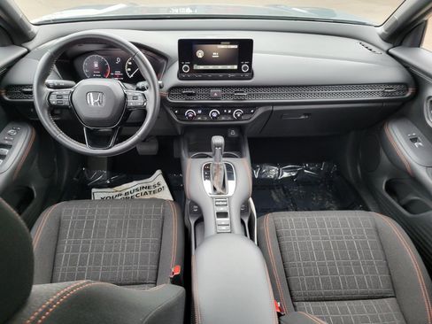 Used 2024 Honda HR-V Sport image 9