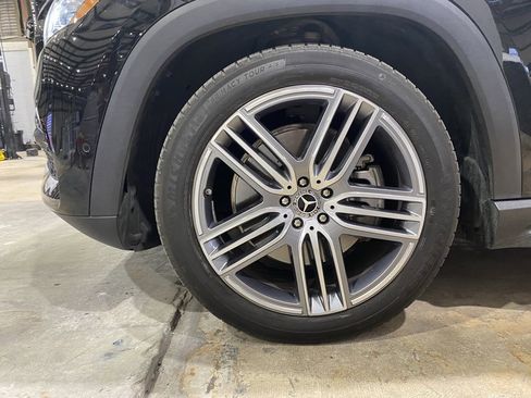 Used 2020 Mercedes-Benz GLS 450 4MATIC image 22
