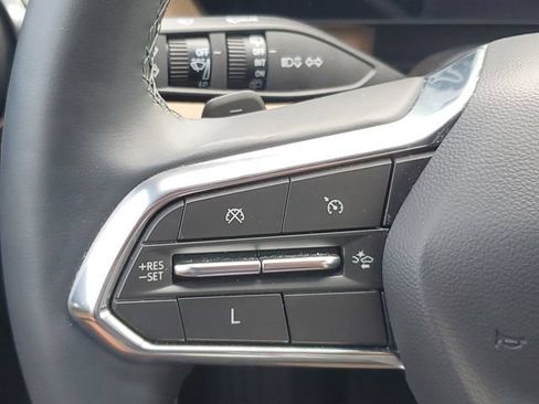 Certified 2025 Chevrolet Equinox ACTIV w/ Safety and Technology Package FWD image 22