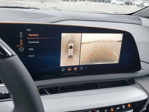 New 2026 Cadillac Optiq Luxury 1 image 16