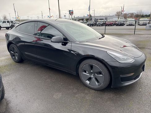 Used 2023 Tesla Model 3 Long Range image 6
