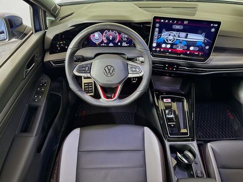 Used 2025 Volkswagen GTI SE FWD image 22