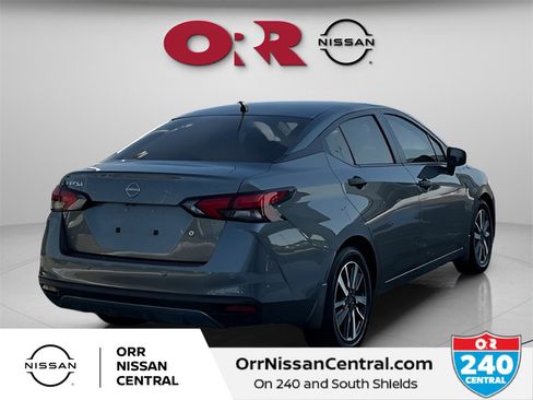 Used 2024 Nissan Versa S w/ S Plus Package image 5