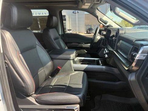 Used 2024 Ford F250 Lariat w/ Black Appearance Package AWD/4WD image 35