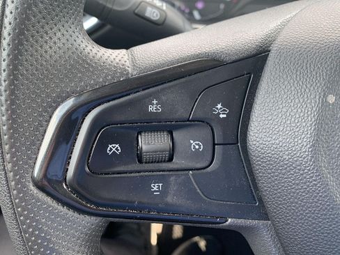 Used 2023 Chevrolet TrailBlazer LT AWD/4WD image 10