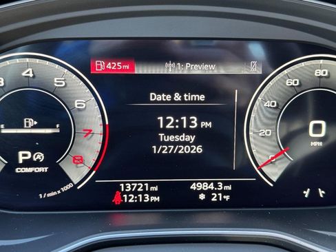 Used 2025 Audi Q5 2.0T Premium w/ Convenience Plus Package image 19