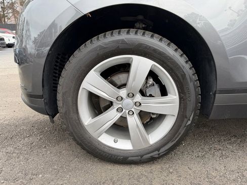 Used 2018 Land Rover Range Rover Velar S image 8