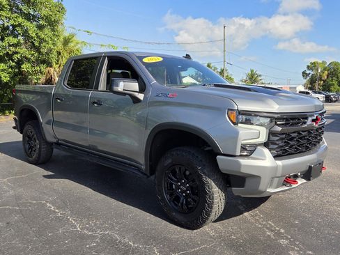 Certified 2023 Chevrolet Silverado 1500 ZR2 w/ Technology Package AWD/4WD image 7