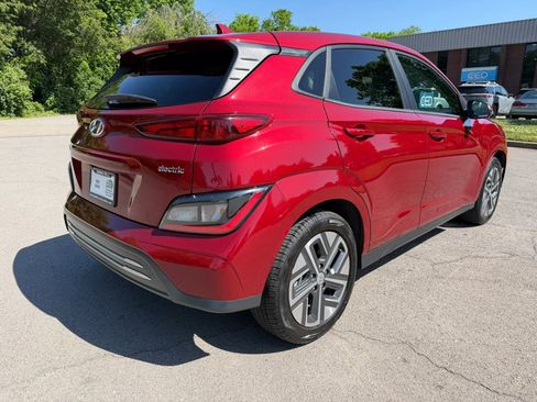 Used 2023 Hyundai Kona SEL FWD image 5