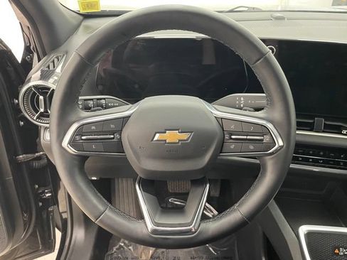 Certified 2025 Chevrolet Equinox LT w/ Convenience Package II AWD/4WD image 13