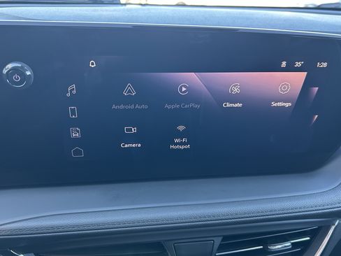 Used 2025 Buick Encore GX Avenir w/ Avenir Technology Package image 26