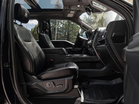 Used 2019 Ford F250 Lariat w/ Lariat Ultimate Package AWD/4WD image 33