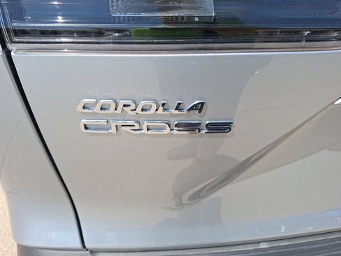 Used 2026 Toyota Corolla Cross L FWD image 12