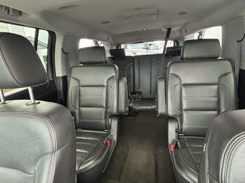 Used 2015 GMC Yukon XL Denali w/ Premium Package AWD/4WD image 25