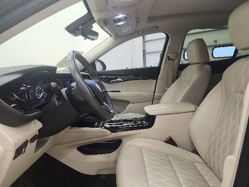 Used 2023 Buick Envision Avenir AWD/4WD image 15