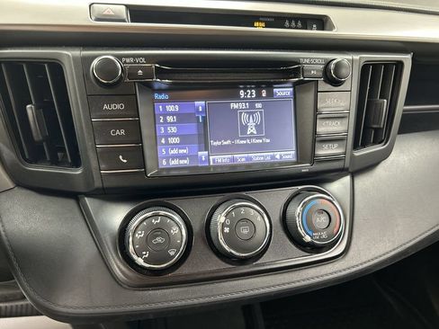 Used 2018 Toyota RAV4 LE w/ All Weather Liner Package AWD/4WD image 14
