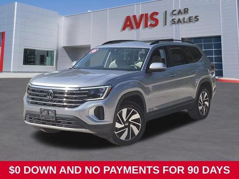 Used 2025 Volkswagen Atlas SE FWD image 1