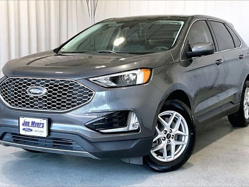 Certified 2024 Ford Edge SEL w/ Convenience Package AWD/4WD image 12