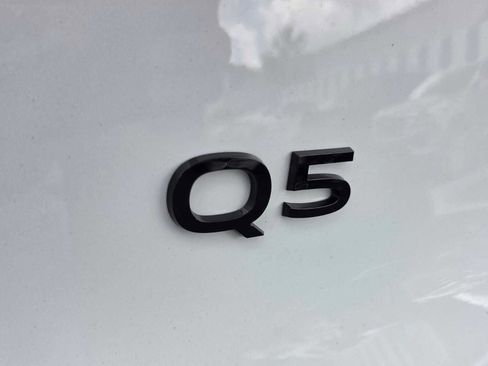 Used 2025 Audi Q5 Premium Plus AWD/4WD image 16