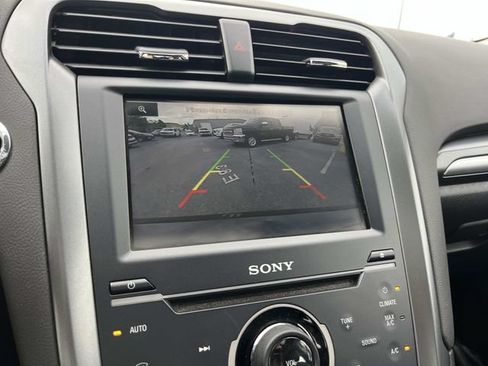 Used 2014 Ford Fusion Titanium AWD/4WD image 39