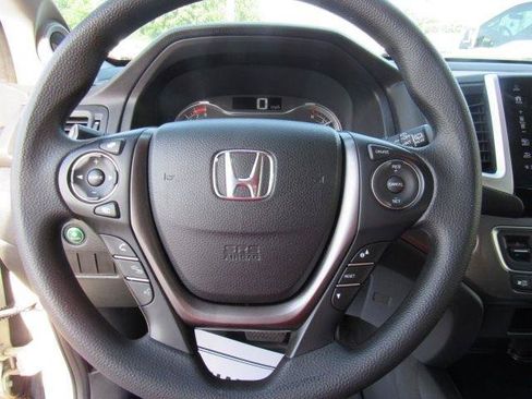 Used 2018 Honda Pilot EX image 28
