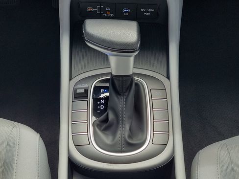 Used 2026 Hyundai Kona SE image 21