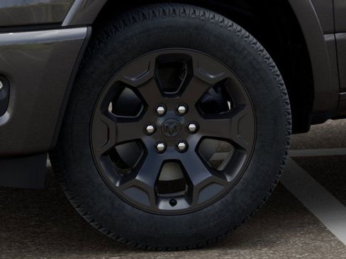 New 2026 RAM 1500 4x4 Crew Cab image 8