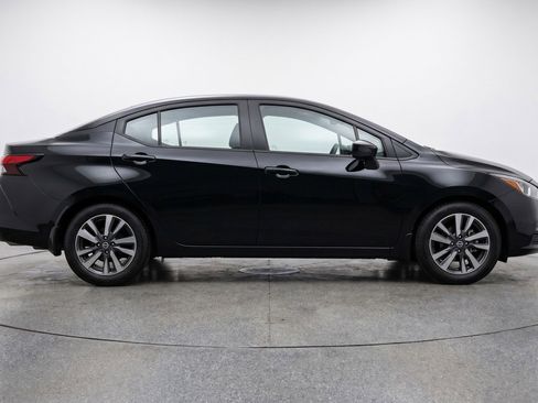 Used 2025 Nissan Versa SV FWD image 9