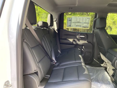 New 2026 Chevrolet Silverado 1500 Custom Trail Boss w/ LPO, Dark Essentials Package AWD/4WD image 33