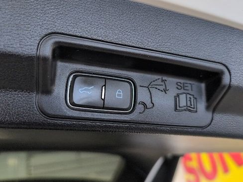 Used 2020 Ford Explorer ST w/ ST Street Pack image 36