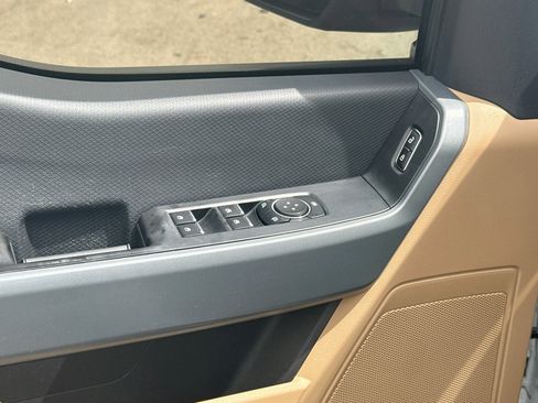 Used 2023 Ford F150 XLT RWD image 16