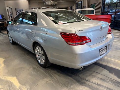Used 2005 Toyota Avalon XLS FWD image 34