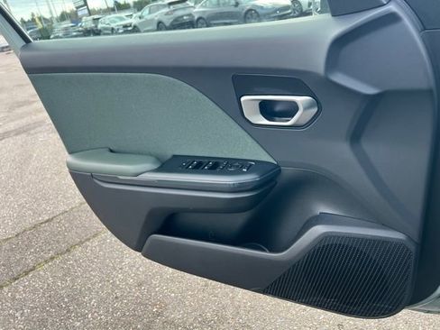 Certified 2025 Kia K4 EX image 17