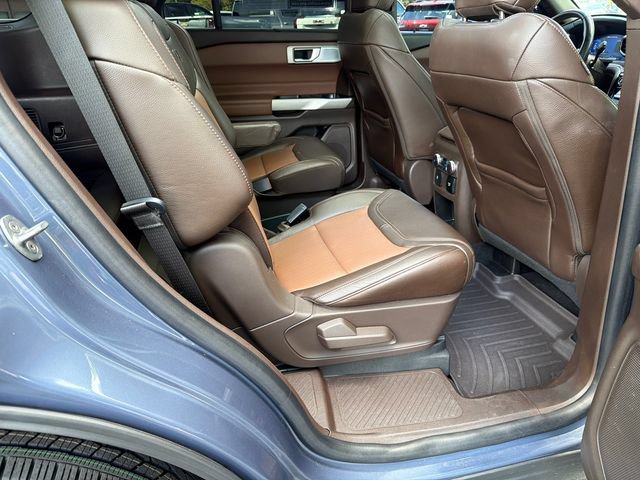 Used 2021 Ford Explorer King Ranch w/ Premium Technology Package AWD/4WD image 15