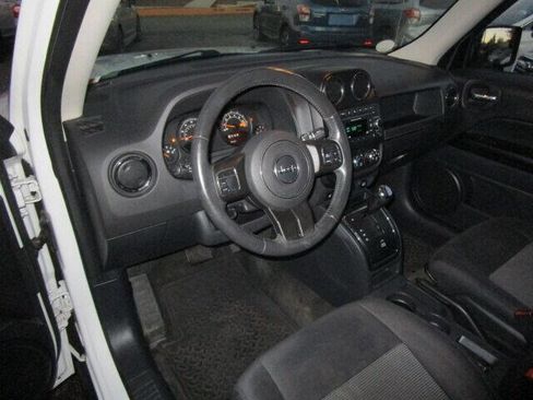 Used 2016 Jeep Patriot Latitude image 22