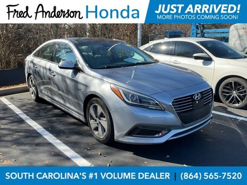 Used 2016 Hyundai Sonata Limited w/ Option Group 02 image 1