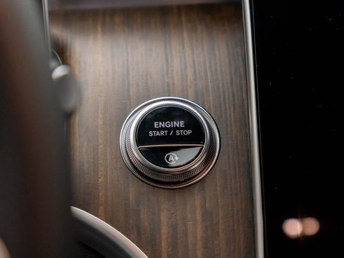 New 2025 Mercedes-Benz GLC 300 4MATIC image 21