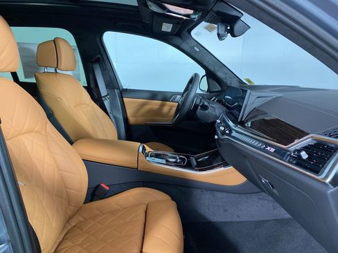 New 2026 BMW X5 xDrive40i w/ M Sport Package image 28