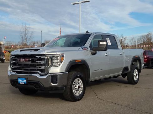 Used 2020 GMC Sierra 2500 SLE image 1