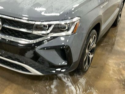 Used 2022 Volkswagen Taos SEL