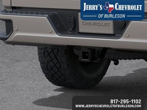 New 2026 Chevrolet Silverado 2500 ZR2 w/ LPO, Dark Essentials Package image 17