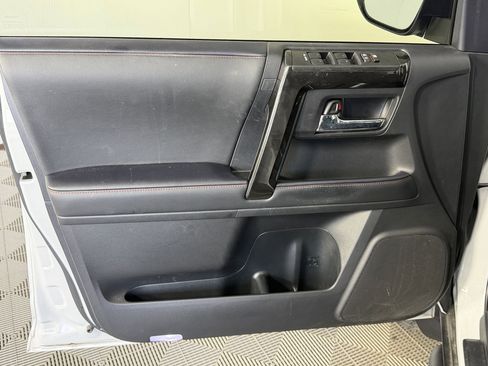 Used 2024 Toyota 4Runner TRD Off-Road Premium w/ Moonroof Package AWD/4WD image 12
