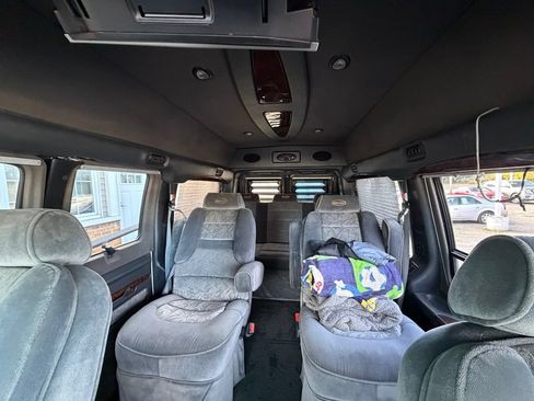 Used 2002 Dodge B1500 RWD image 4
