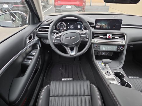 New 2026 Genesis G70 2.5T Prestige image 7